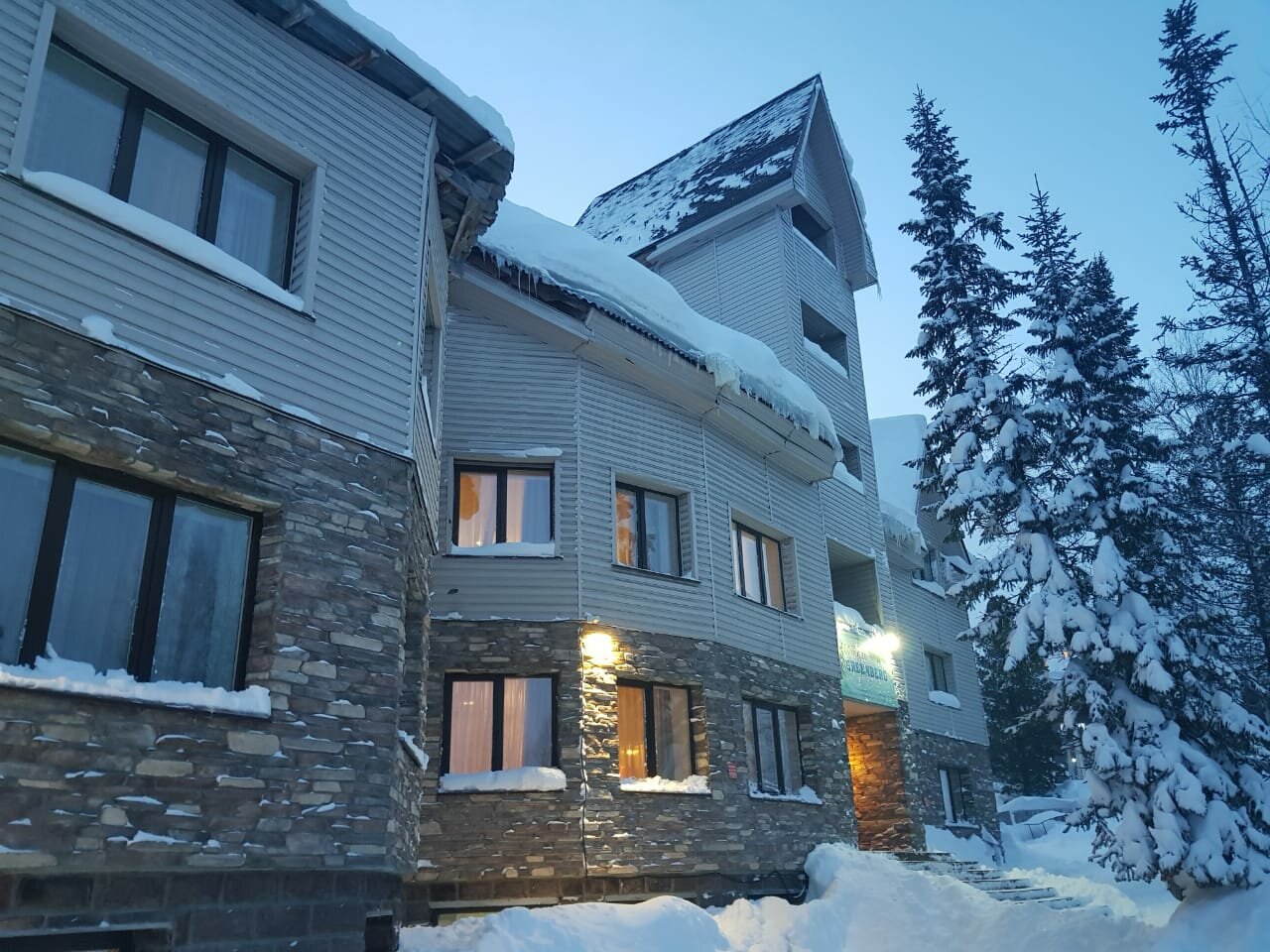 Гостиница Гринберг Шерегеш-240