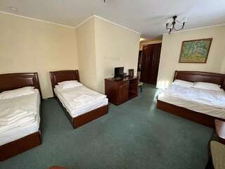 Гостиница Гринберг Шерегеш Семейный №22-3
