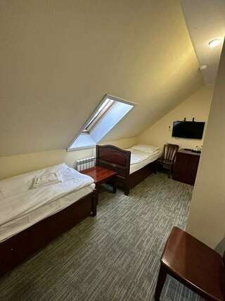 Гостиница Гринберг Шерегеш Стандарт Мансарда twn-2
