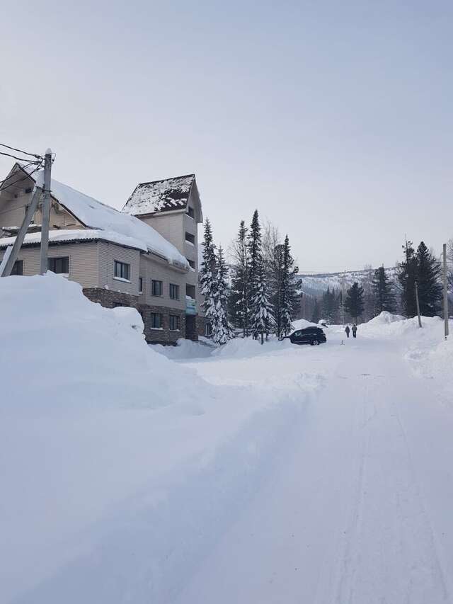 Гостиница Гринберг Шерегеш-214